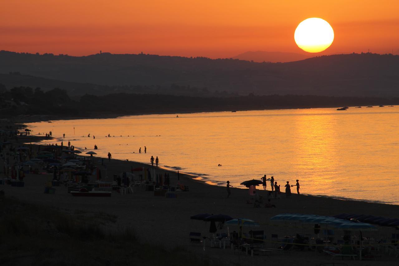 Villaggio Azzurra Termoli Exteriör bild