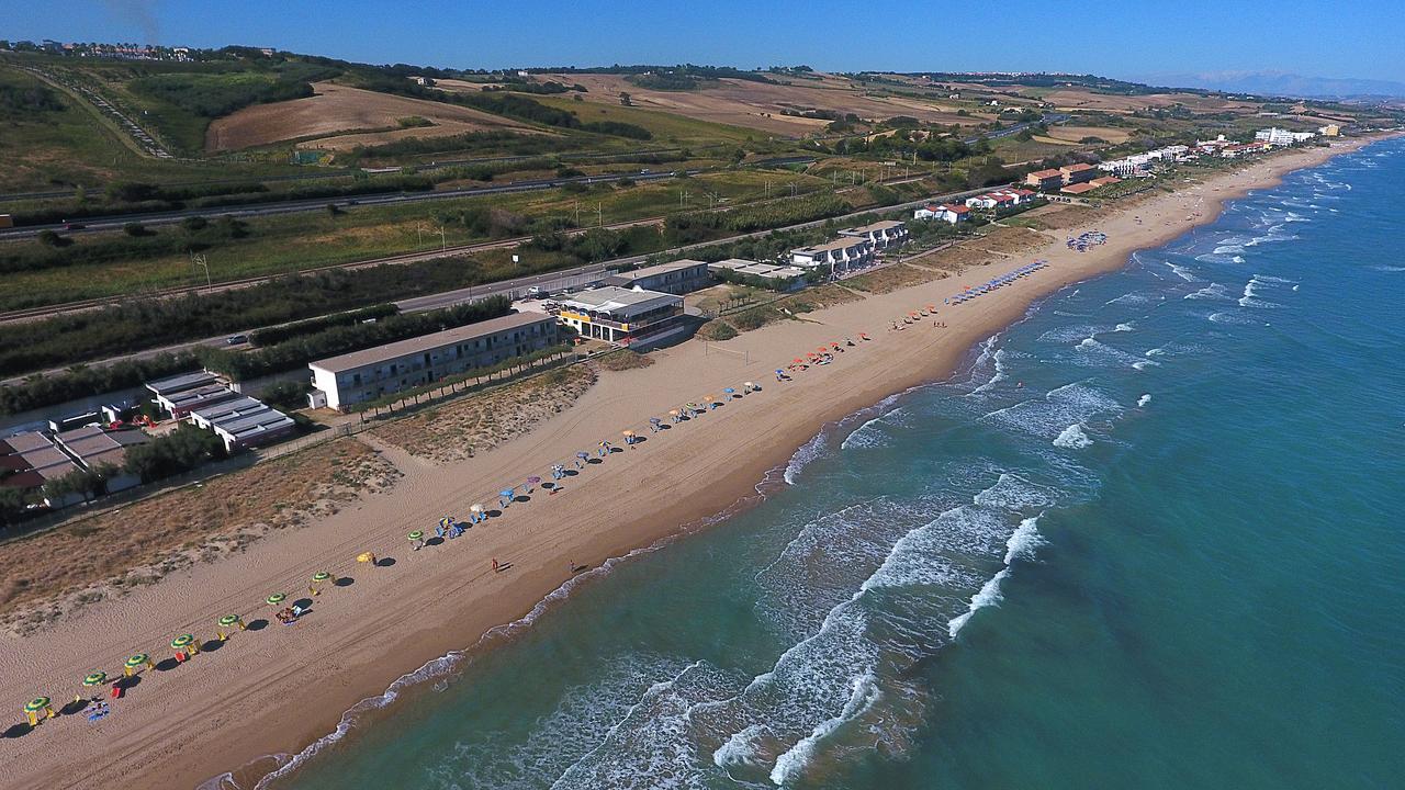Villaggio Azzurra Termoli Exteriör bild